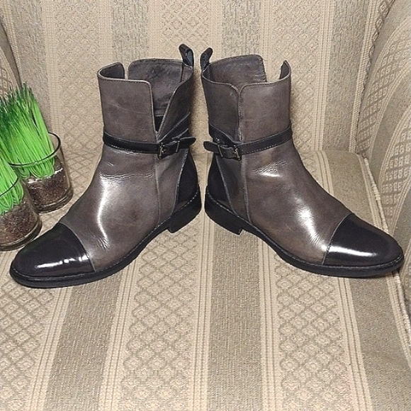 Stelle Monelle Italian Color Block Leather Bootie - Picture 12 of 16